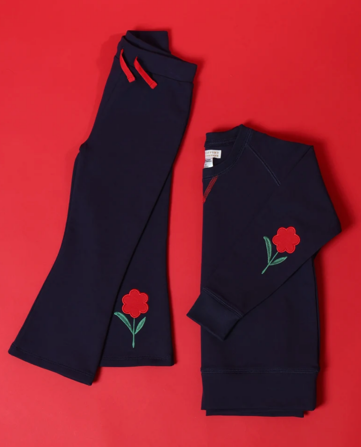 Cassidy Comfy Crewneck- Nantucket Navy with Flowers